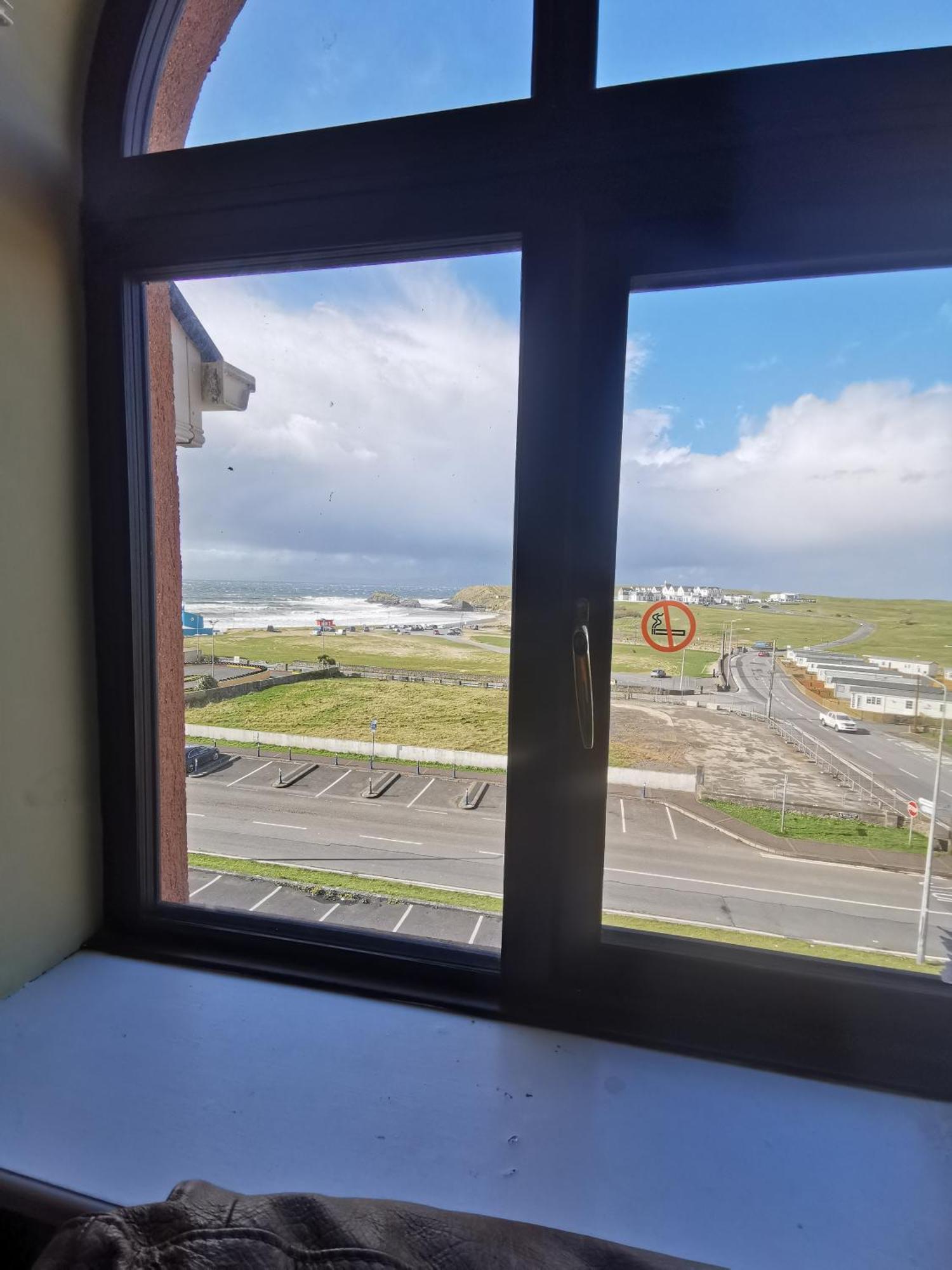 Sandy Cove Bundoran Sea Views Free Wifi Netflix Luxurious Apartment ภายนอก รูปภาพ